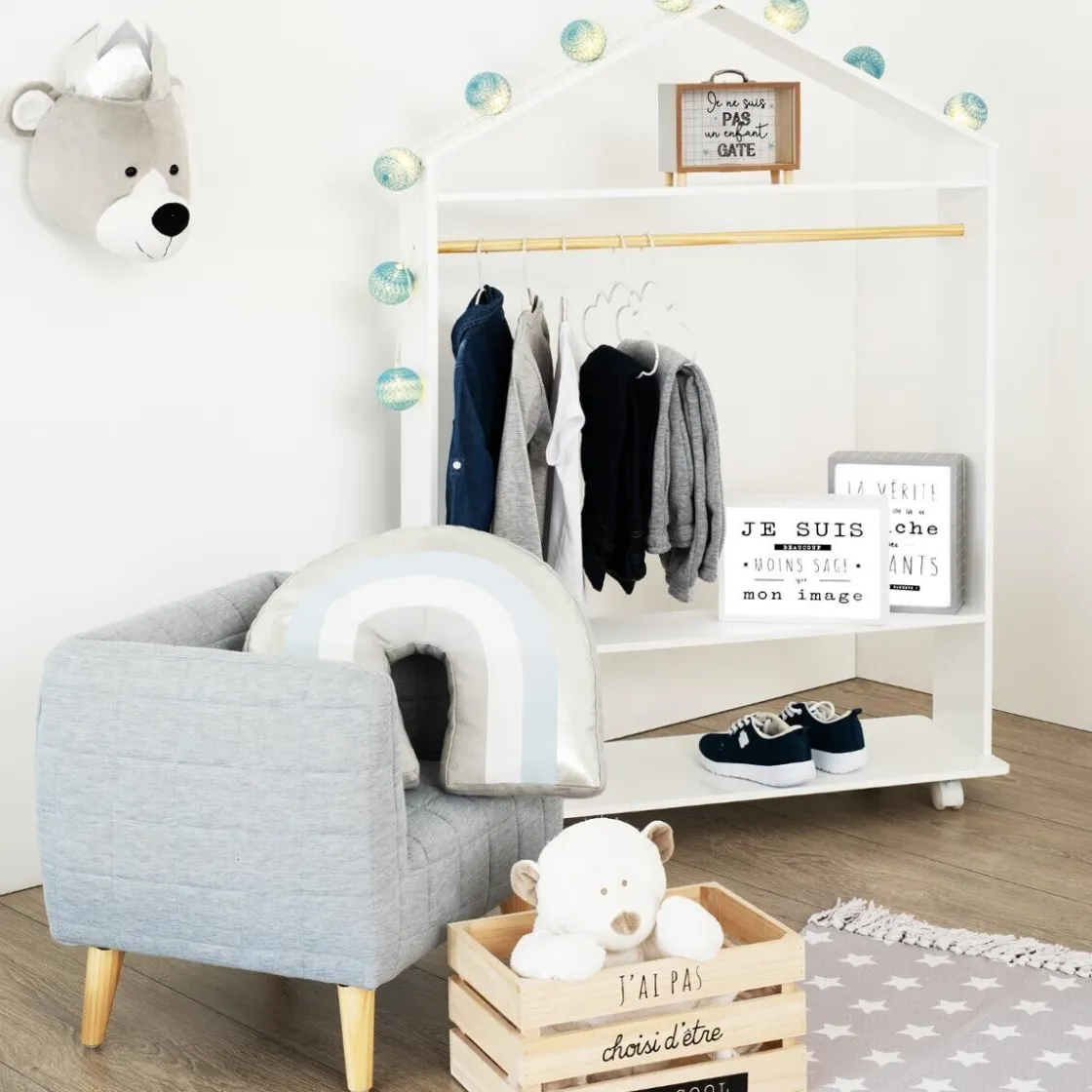 atmosphera4kids Montessori>Armario C/Barra Montessori 78x39x126Cm