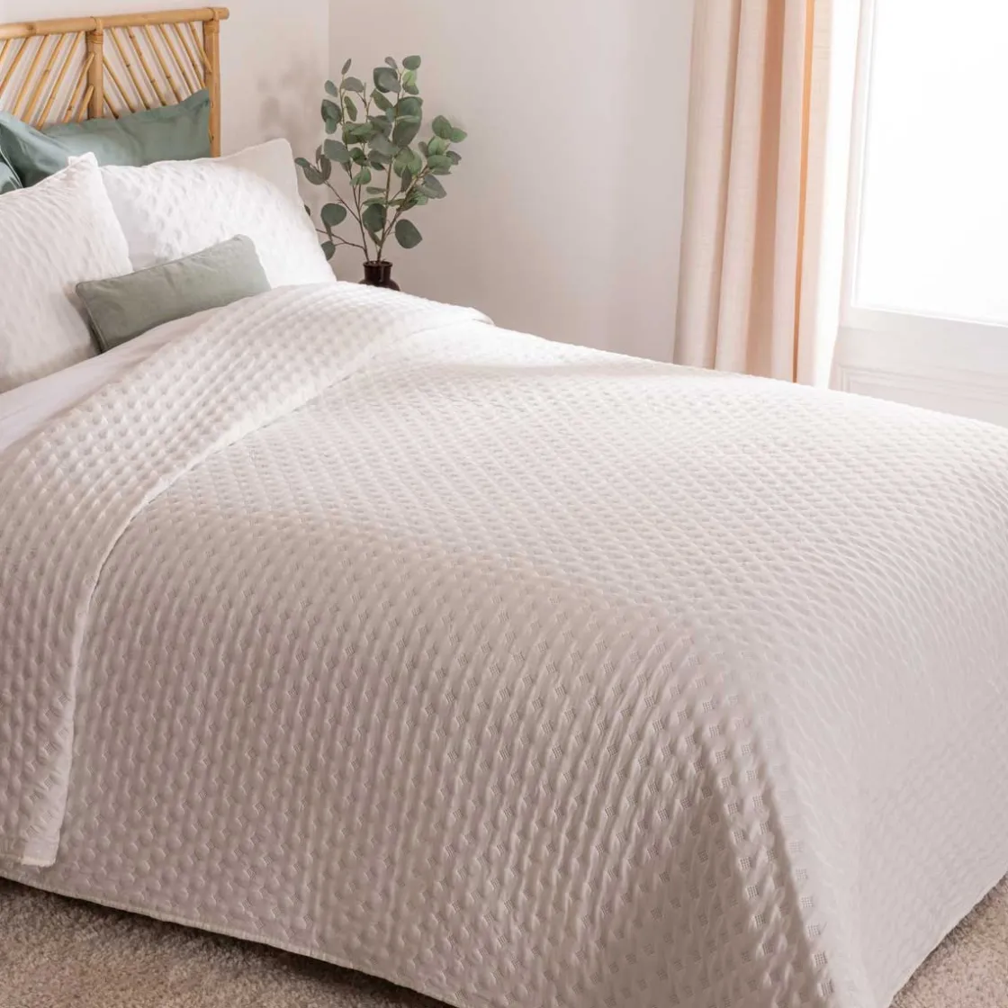 atmosphera Edredones Y Colchas>Colcha 240x260cm y 2 Fundas De Almohada Kalia