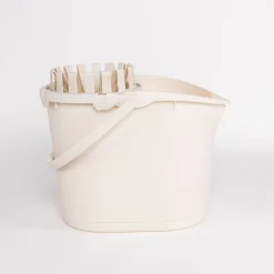 Auxiliares De Limpieza>Cubo con exprimidor beige 16L