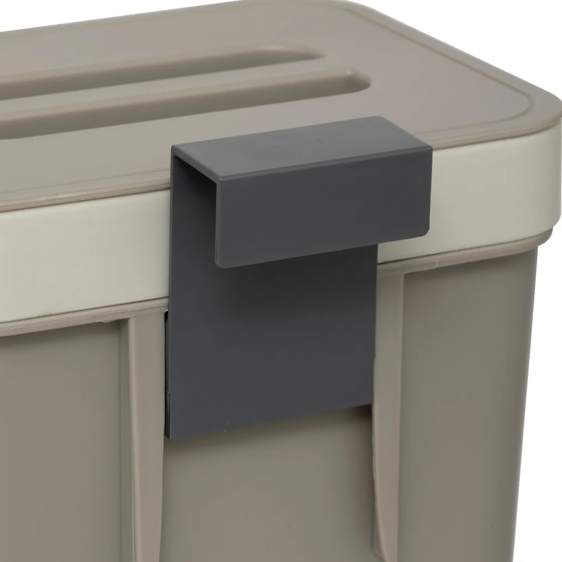 Botes De Basura Y Contenedores De Reciclaje>Cubo de basura con soporte beige 5l