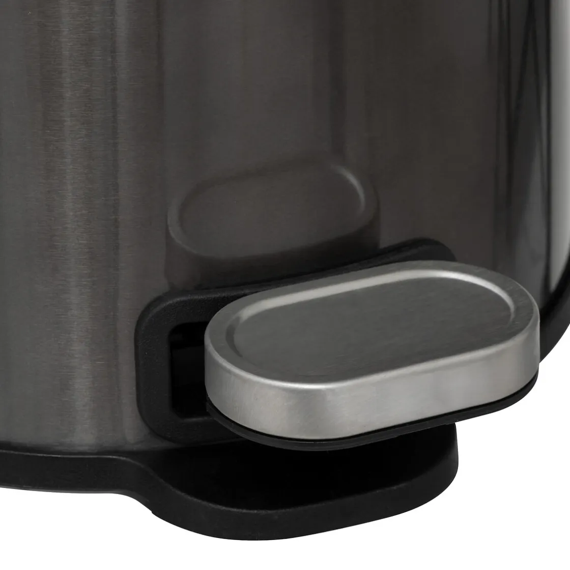 5five Botes De Basura Y Contenedores De Reciclaje>Cubo de basura negro de metal con pedal DELTA 6l