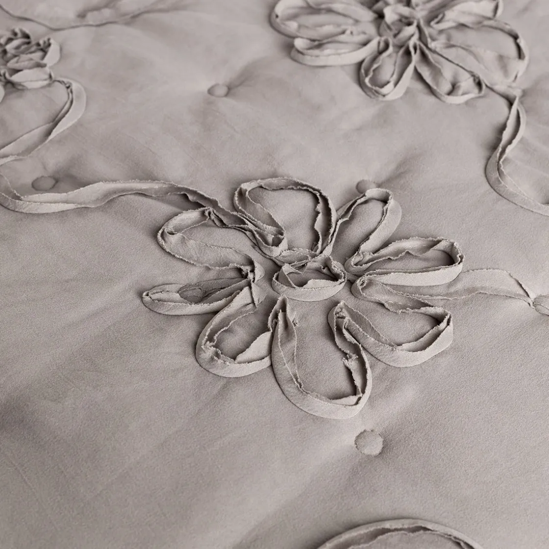 hôma Edredones Y Colchas>Edredón FLOWER NEST gris 220x240cm