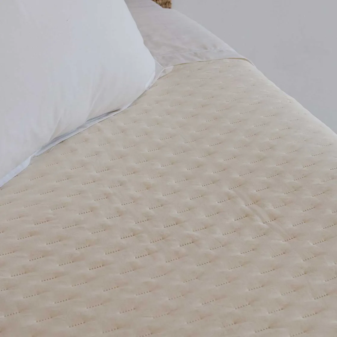 Edredones Y Colchas>Edredón STOCKHOLM beige 220x240cm