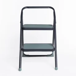 Bancos Y Escaleras>Escalera gris de metal con 2 peldaños