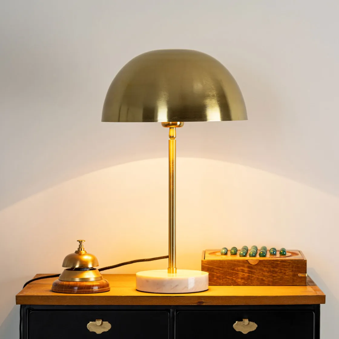 atmosphera Lámparas De Mesa>Lámpara De Mesa De Metal Dorada Con Base De Mármol