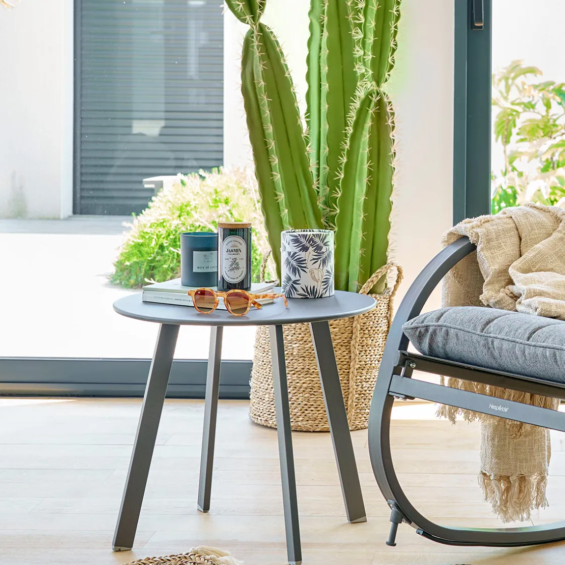 hespéride Mesas De Jardín>Mesa Auxiliar SAONA gris graphite 50cm