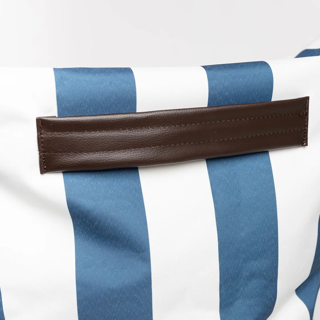 Textil De Jardín>Puf sofa impermeable rayas blancas y azules