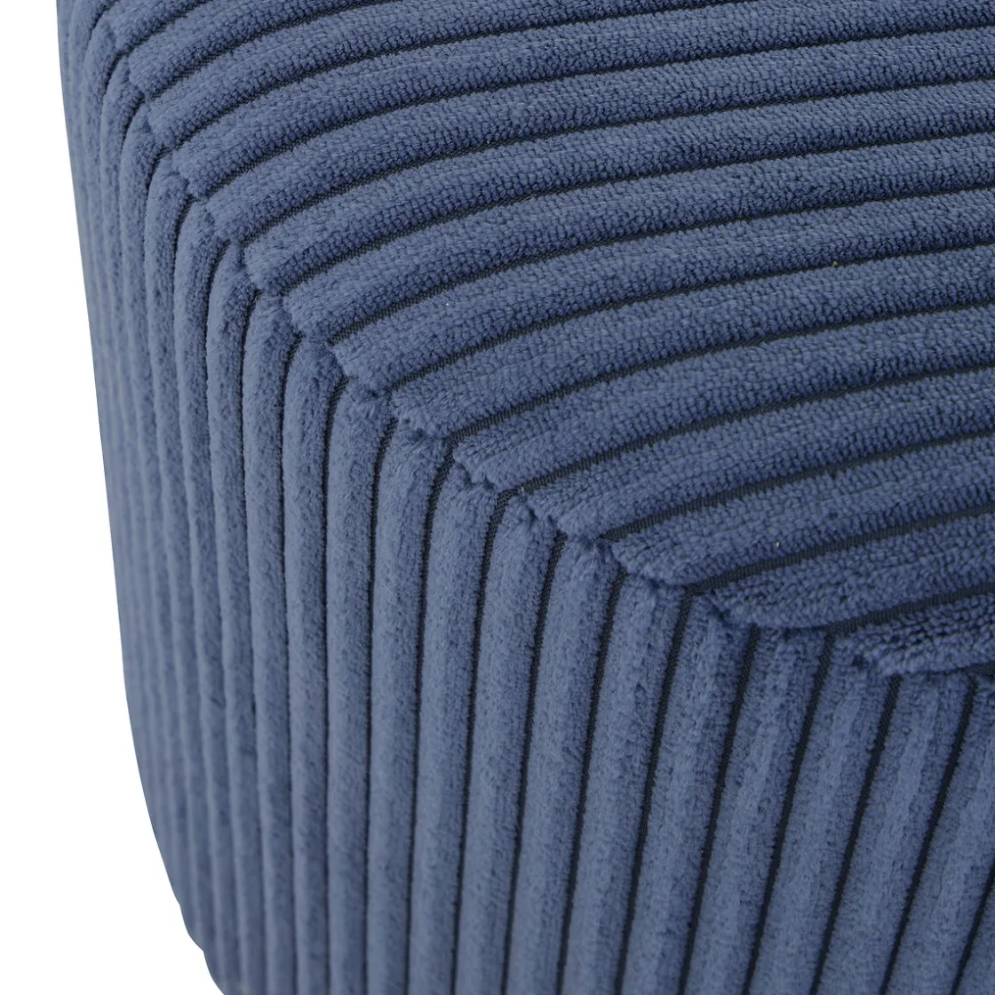 atmosphera Puff Y Banquitos>Puf SYLIA azul oscuro de terciopelo 38x38cm