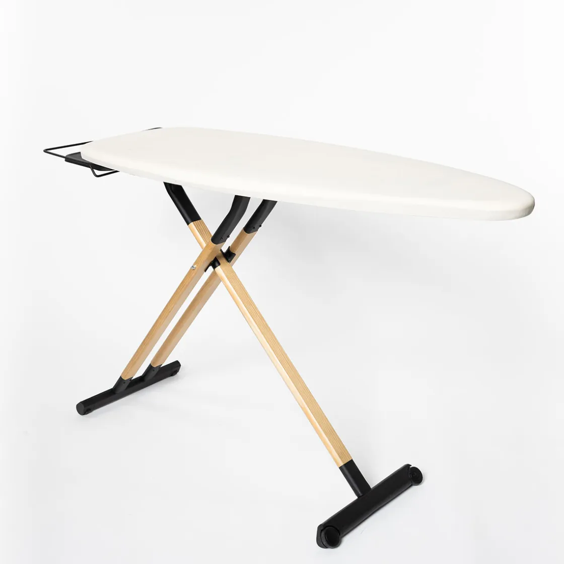 Tendederos Y Tablas De Planchar>Tabla de planchar MAXI PERFECT negra