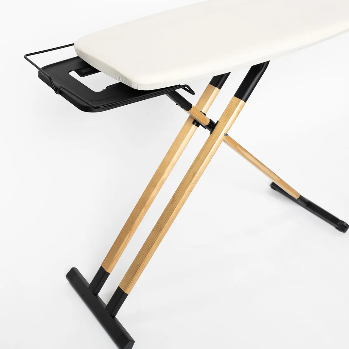 Tendederos Y Tablas De Planchar>Tabla de planchar MAXI PERFECT negra
