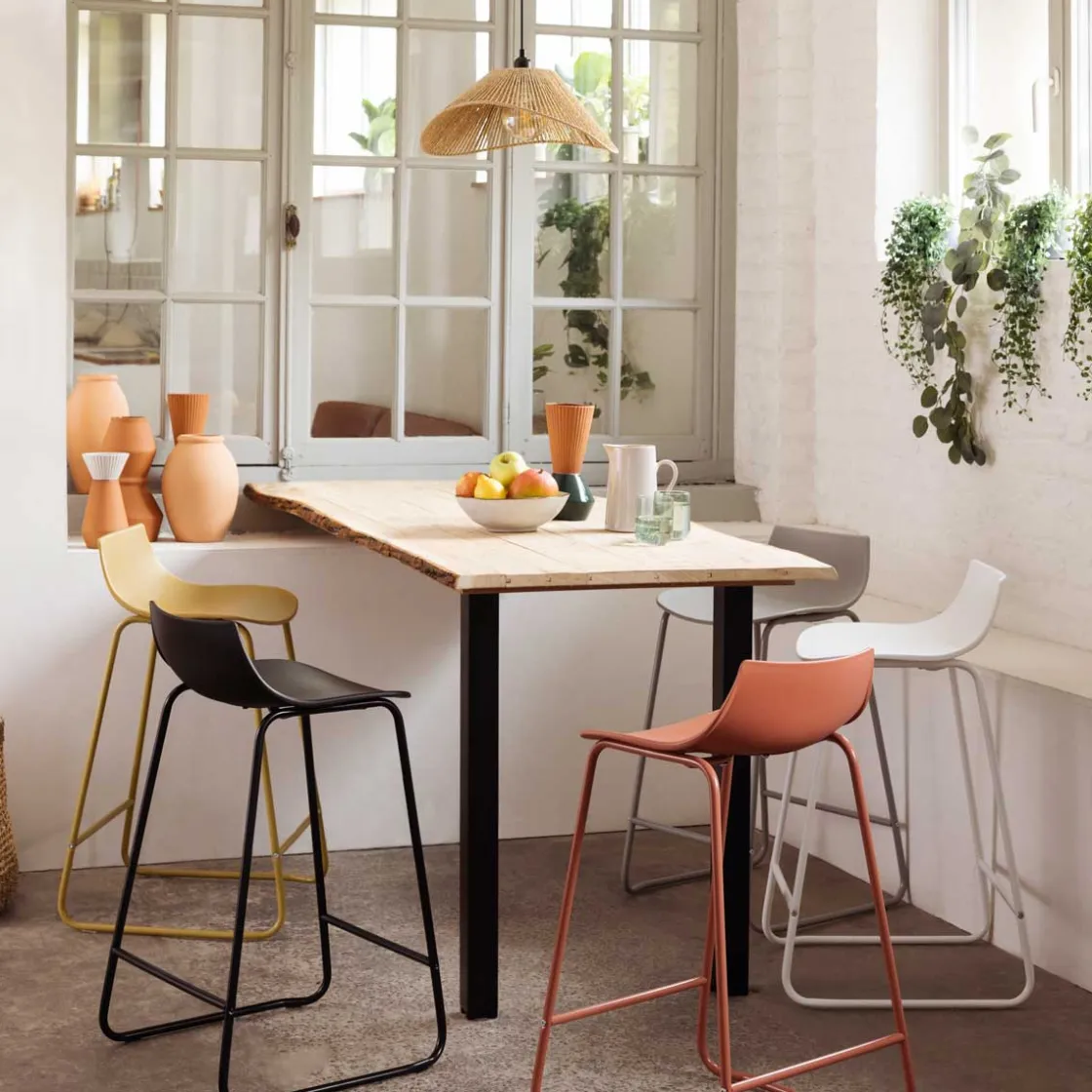 Sillas, Sillones Y Bancos>Taburete de bar OTAC negro